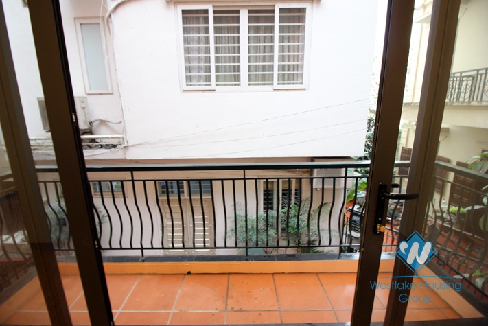 Brand new house with 5 bedrooms for rent in Dang Thai mai st, Tay Ho area